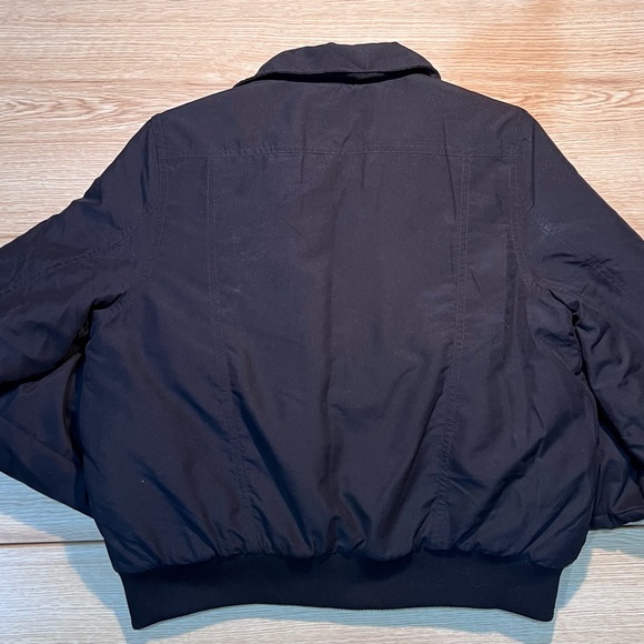 Women’s Levi's Original Trucker Black Quilted Insulated
Softshell Jacket - Picture 6 of 11